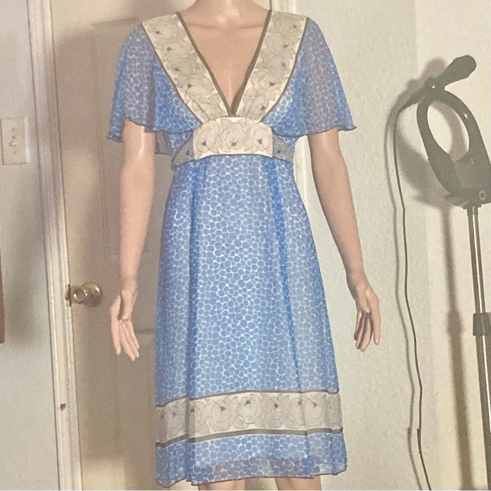Anna Sui Dress/size 2/color: light blue pattern w/ cream and grey trim.